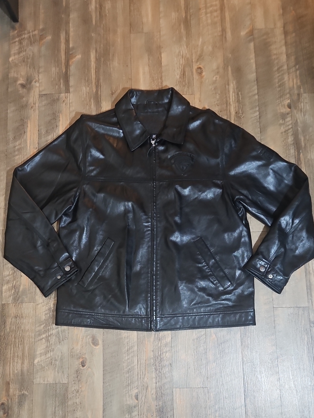 Vancouver Giants Men's Black Leather Bomber Jacket Soft Stormtech Size LARGE